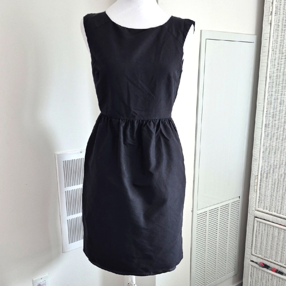 J Crew Black Crewneck Sleeveless  Sheath Midi Dress Size 2